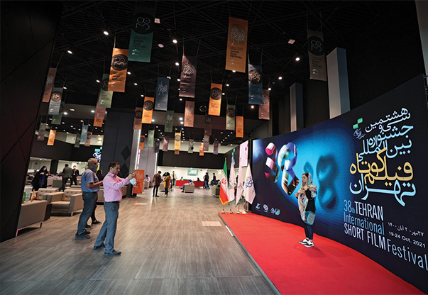 خانه جشنواره‌های ایرانی - ارسال فیلم به جشنواره های هنری ایرانی داخلی